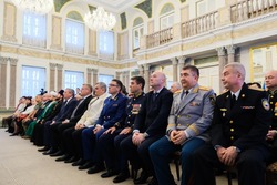 Астраханская область отмечает День Конституции Российской Федерации