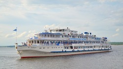 Юных астраханских вокалистов ожидает «Белый пароход»