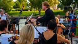 На Лебедином озере для астраханцев прозвучит живая музыка