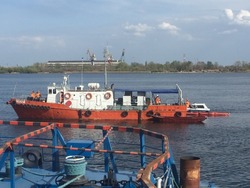 В Астрахани обнаружено загрязнение акватории Волги