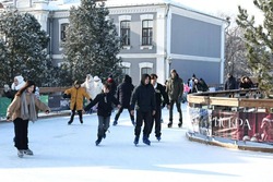 Катки Астраханского кремля приняли свыше 43 тысяч посетителей